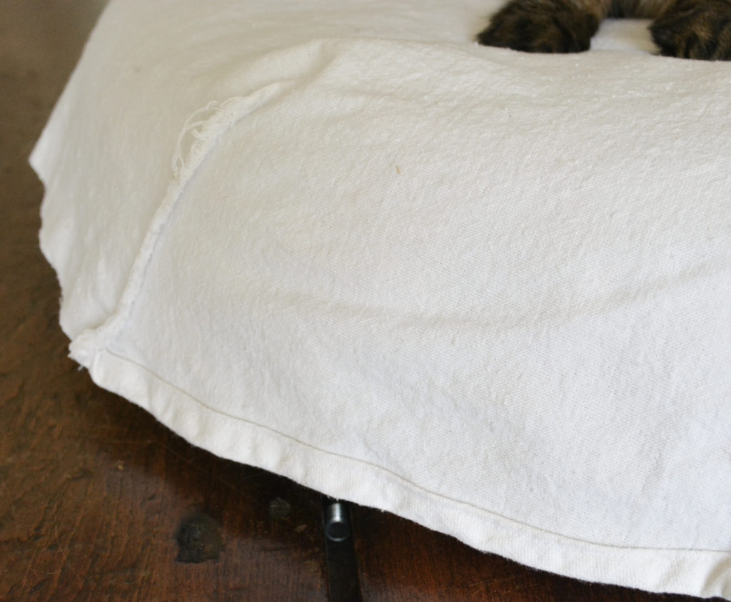 how to sew a ruffled seat cushion