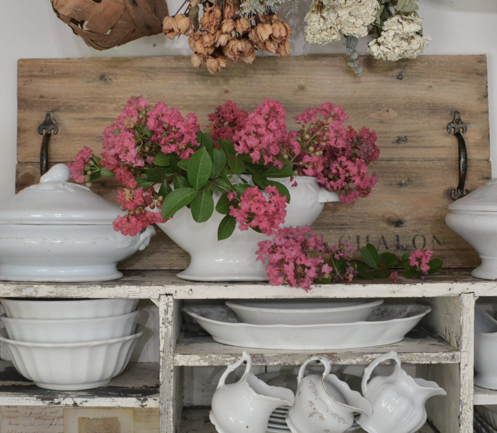 DIY rustic serving tray with ironstone and crape myrtle blooms - beginner building series
