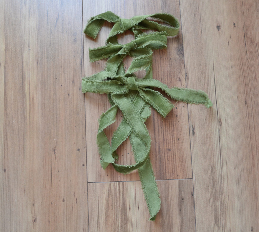 green velvet ribbon bows