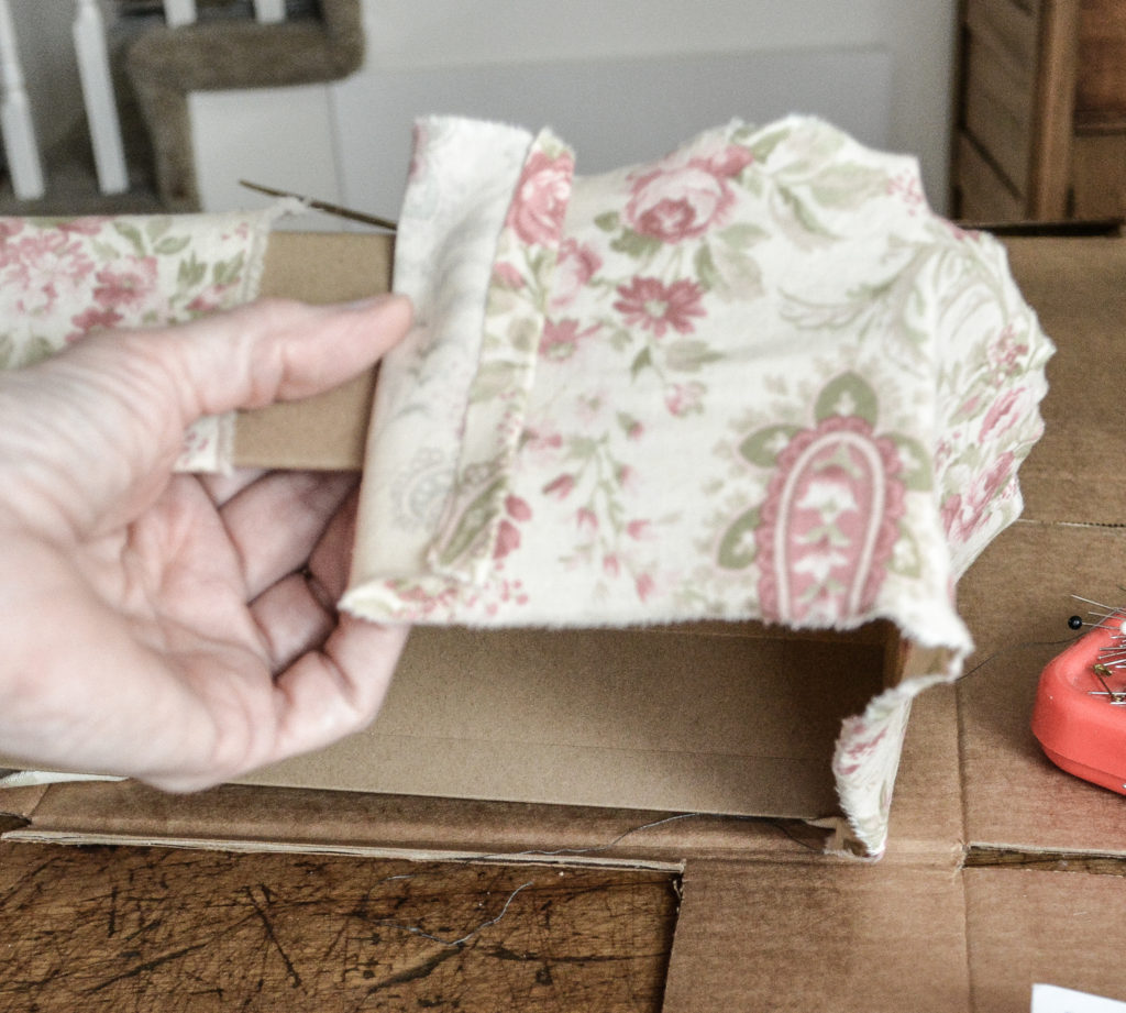 how to make a fabric covered box