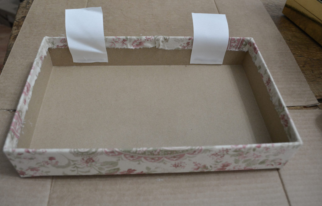 making a vintage style fabric box